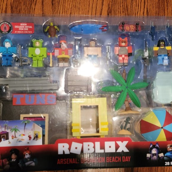 ROBLOX 28 PCS Action Figure ARSENAL OPERATION BEACH DAY Deluxe Playset - Picture 7 of 7
